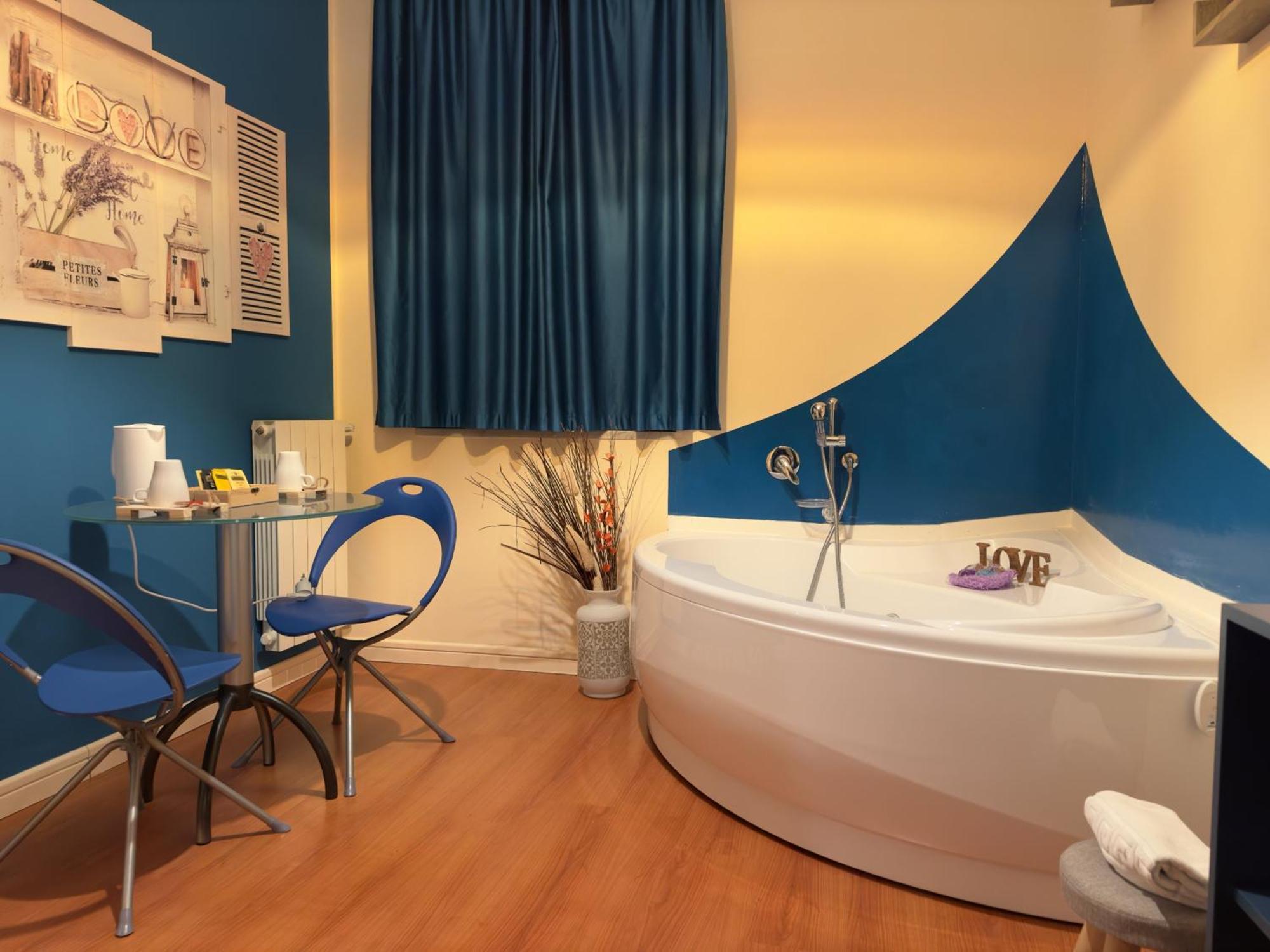Bracco Rooms & Suites - Boutique Hotel Nel Centro Storico Di มาเตรา ภายนอก รูปภาพ