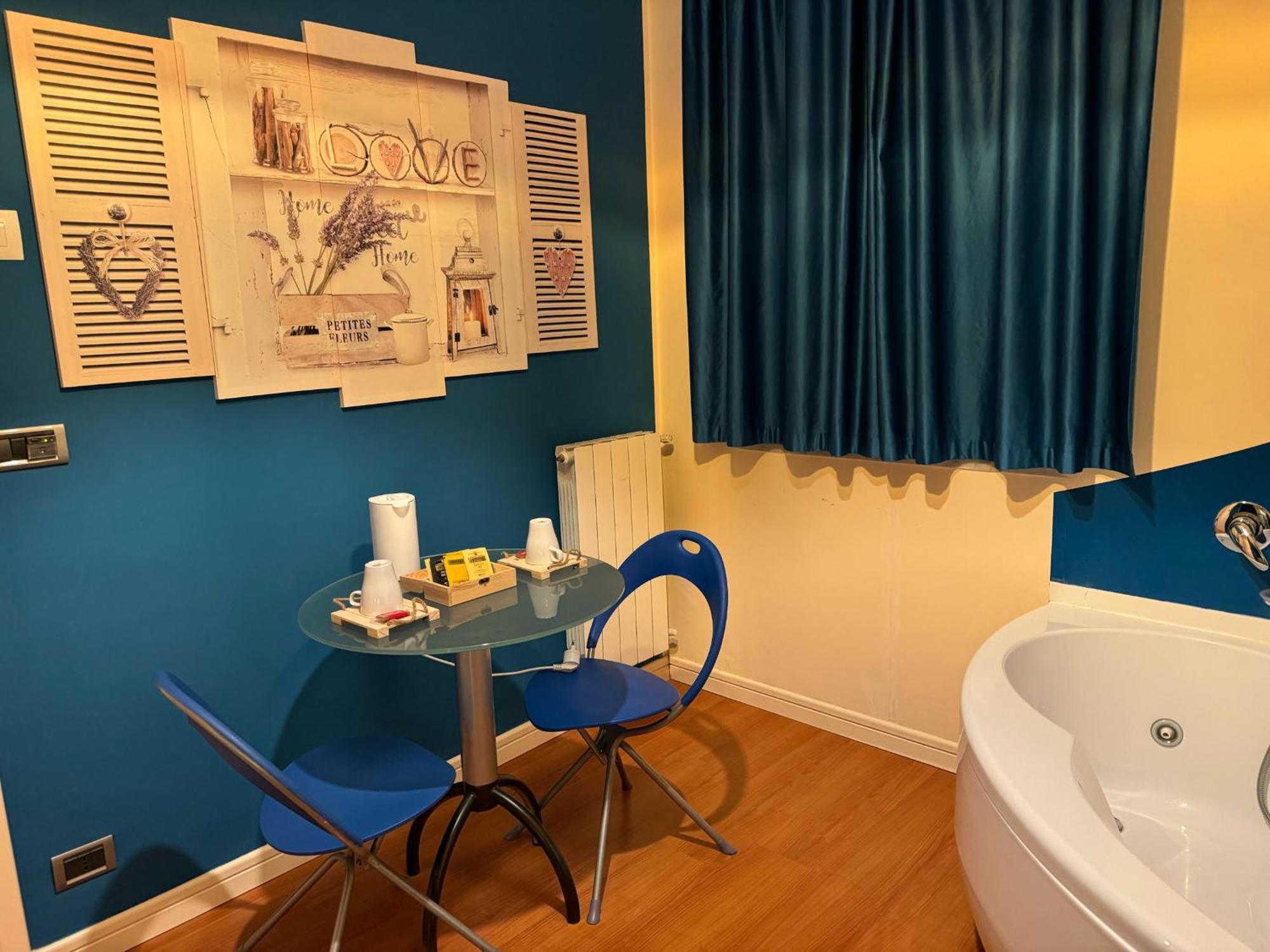 Bracco Rooms & Suites - Boutique Hotel Nel Centro Storico Di มาเตรา ภายนอก รูปภาพ